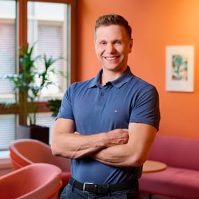 Portrait Tom Hofer