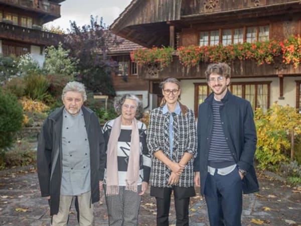 Neue Leitung