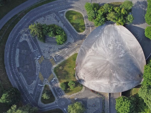 Foto Ville de Lausanne – jardin de circulation: avant