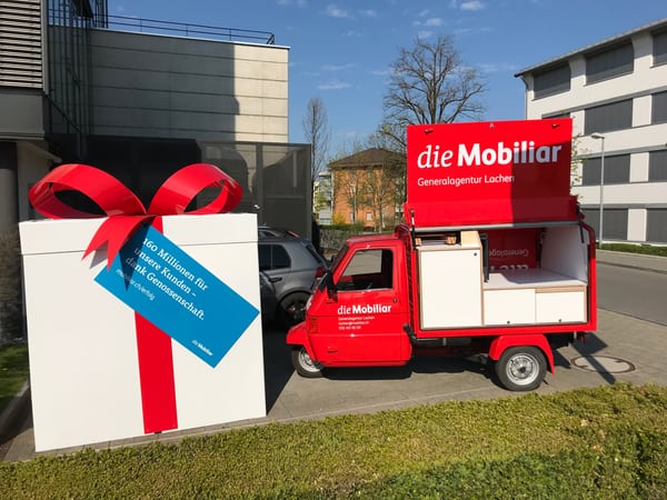 Das Fahrzeug von Lachen on Tour