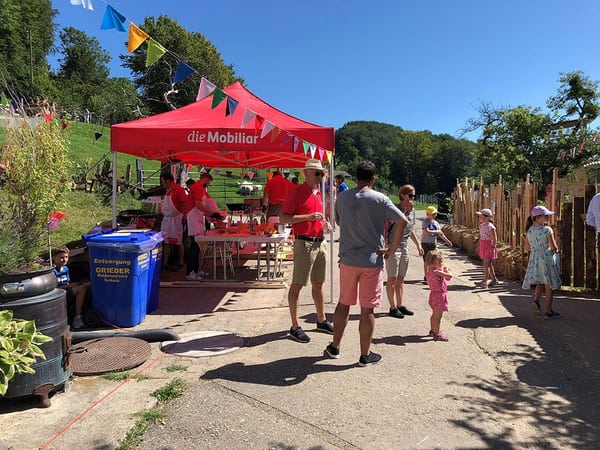 Mobiliar beteiligt sich an Naturspielplatz in Wisen 