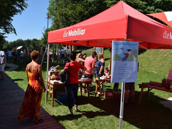 Mobiliar beteiligt sich an Naturspielplatz in Wisen