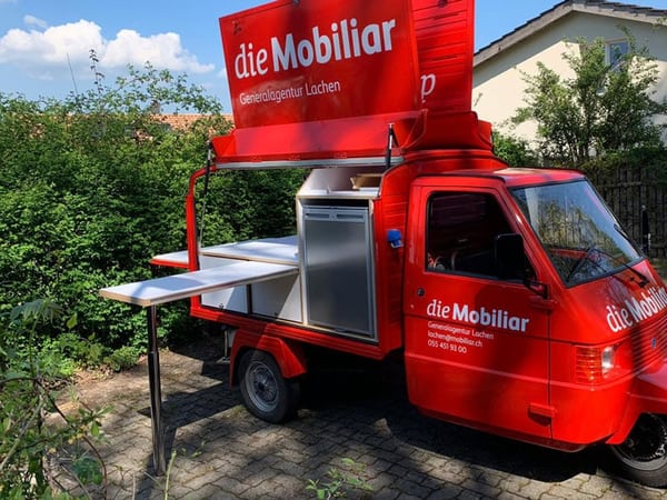 Das Fahrzeug von Lachen on Tour