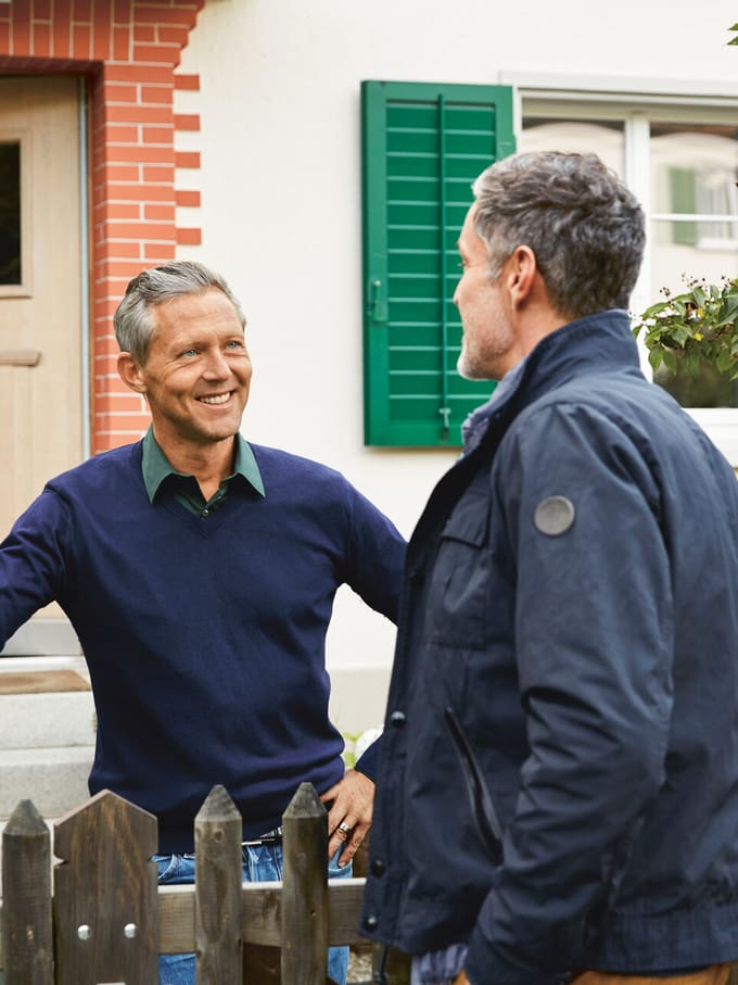 due vicini parlano insieme