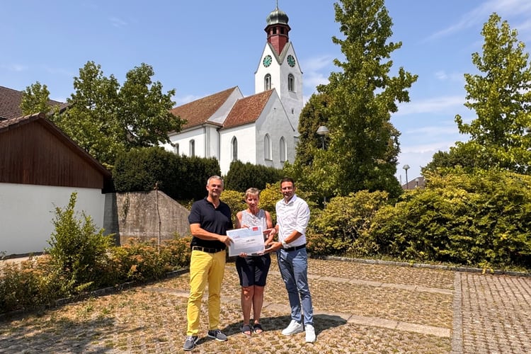Checkübergabe für das Freilichttheater in Beinwil