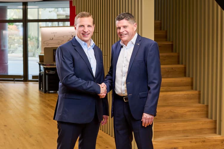 Wechsel an der Spitze der Mobiliar Bern-Ost: Beat Klossner übergibt die Leitung der Generalagentur nach 32 Jahren und per 1. Januar 2026 an Pascal Domig.
