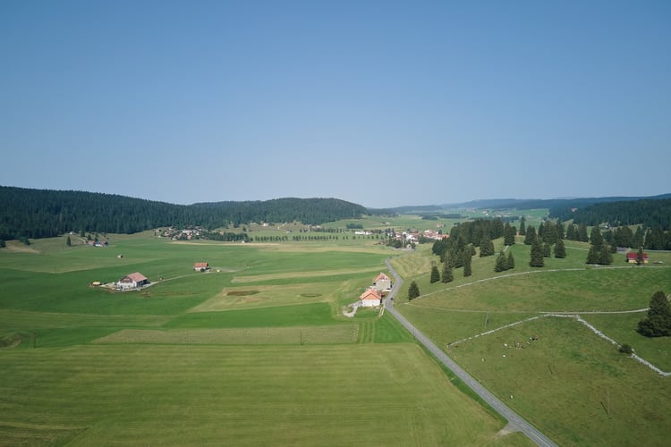 Montagnes et Vallées NE