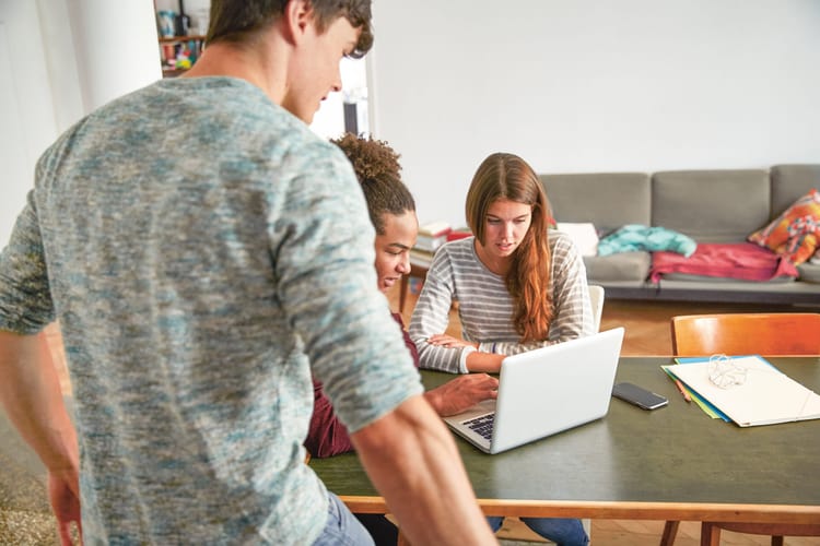 Versicherung für Laptop, Notebook und Tablet