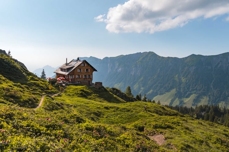 Eine Schweizer Alpen-Club Hütte in den Berge