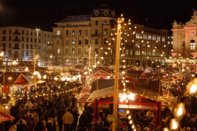Bern mit Weihnachtsmarkt