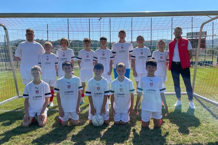 Mannschaft des FC Breitenbach
