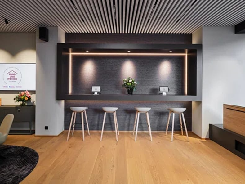 Self-Service-Station in der die City Lounge