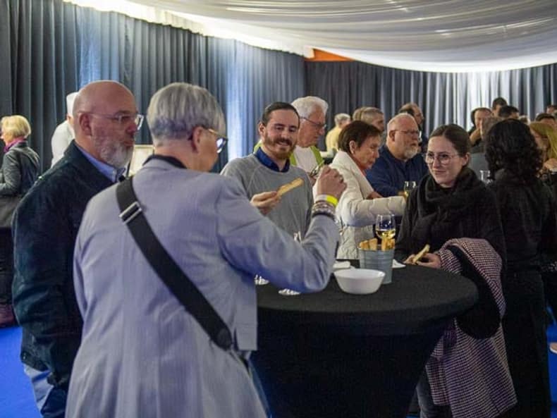 Le public à l’apéritif