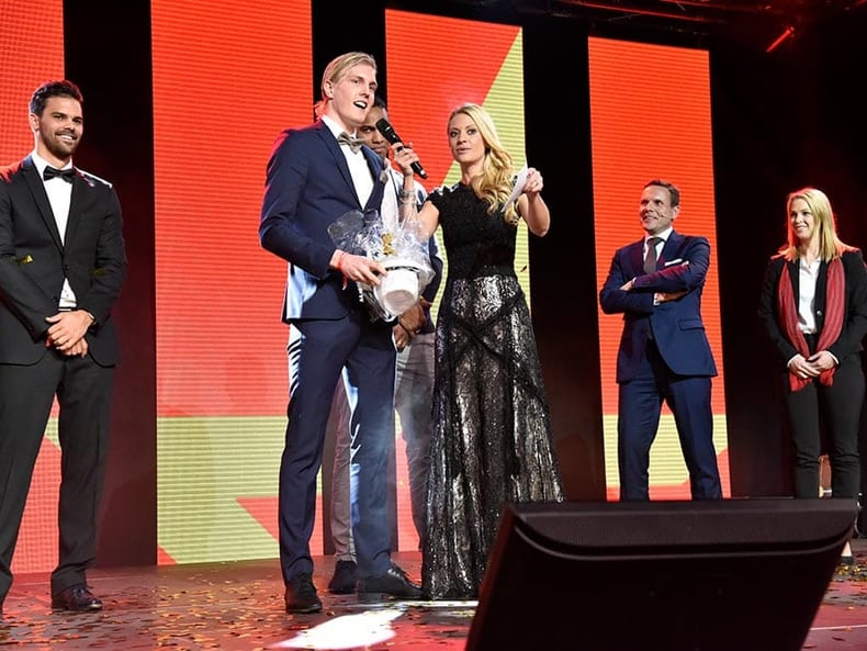 Remise du prix lors du gala Topscorer Mobilière 2015