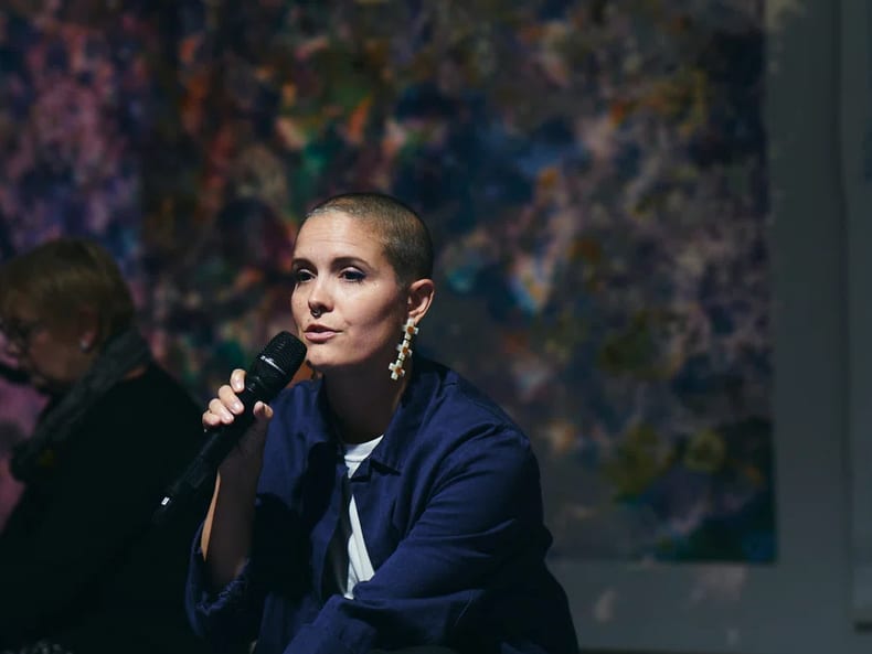 Discorso davanti ai dipinti nella mostra Arte e sostenibilità presso la Mobiliare 