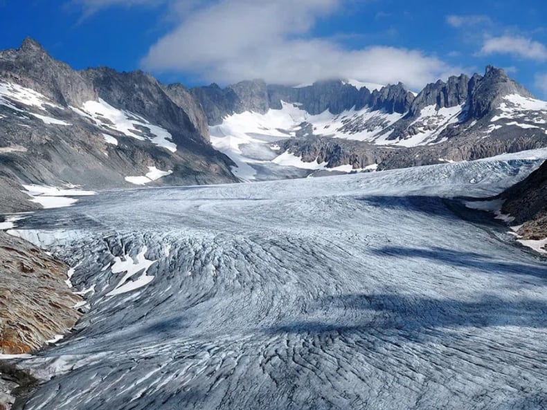 Foto von Gletscher in der Ausstellung Kunst und Nachhaltigkeit in der Mobiliar 