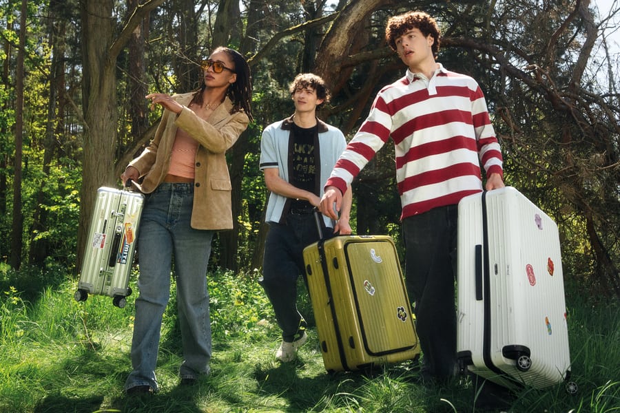 Drei Junge bis 26 sind dank der Reiseversicherung gut geschützt