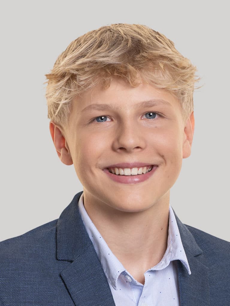 Adrian Lüthi