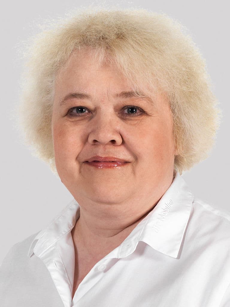 Jacqueline Schilling