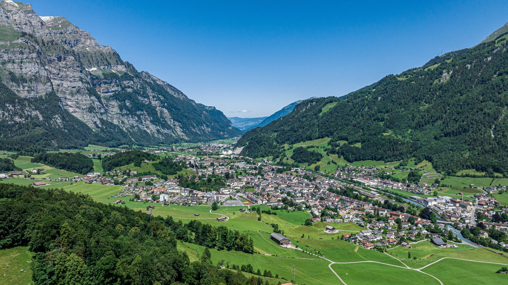 Rapperswil-Glarus von oben