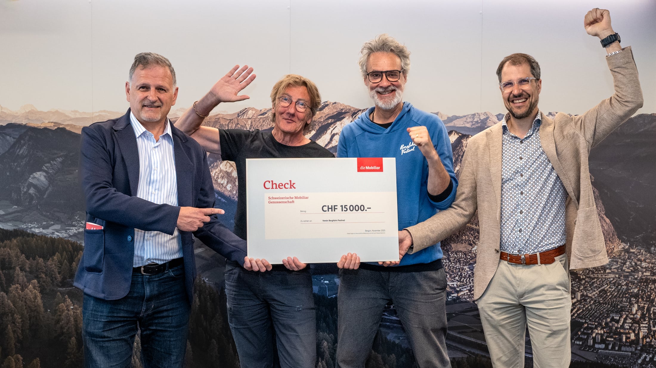 Bild der Checkübergabe von der Generalagentur Chur