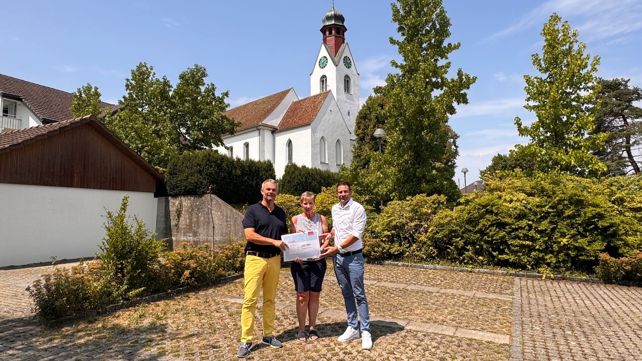 Checkübergabe für das Freilichttheater in Beinwil
