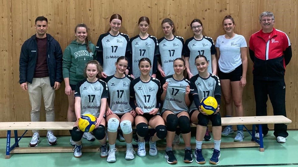 neue Trikots für den VBC Thun U17